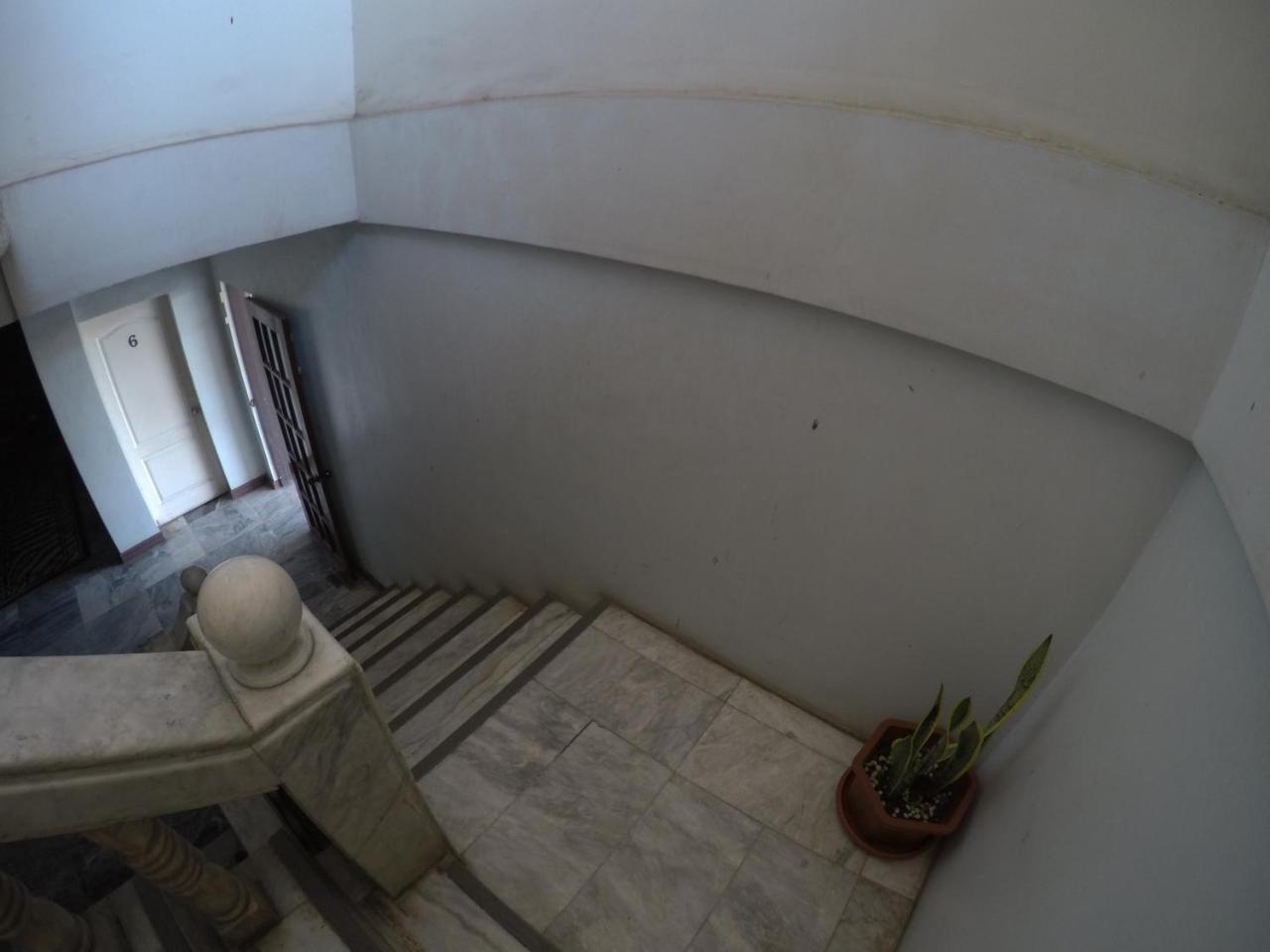 Pe'Re Aristo Guesthouse Mandaue City Exterior photo
