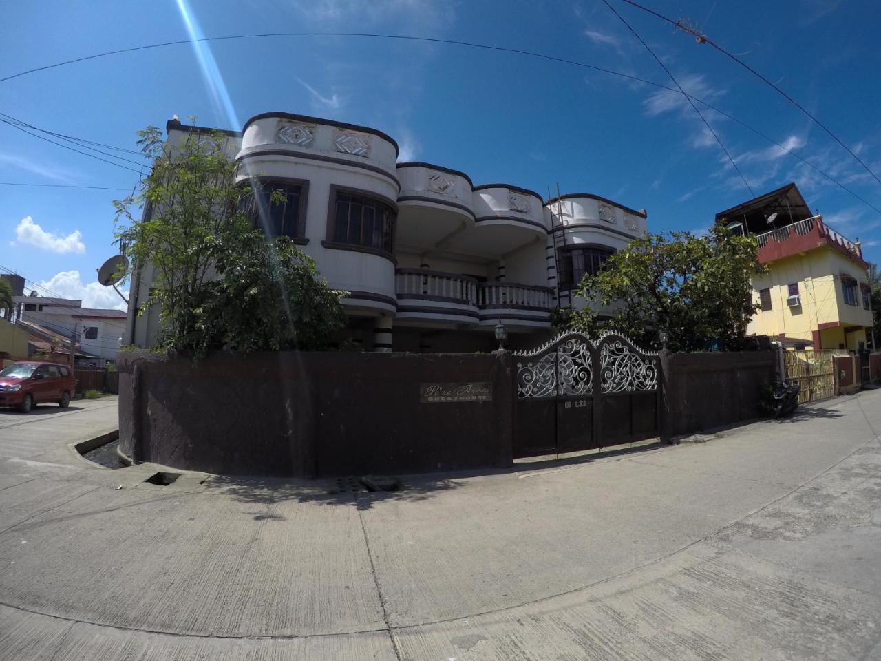 Pe'Re Aristo Guesthouse Mandaue City Exterior photo